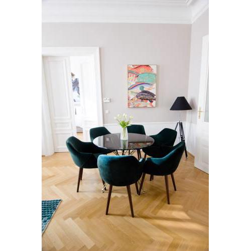 The Flats Apartments - Urania