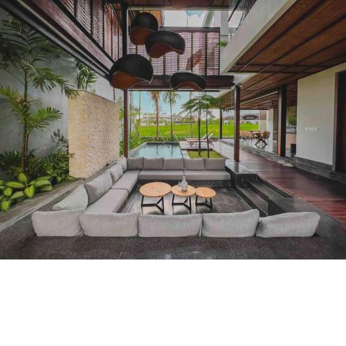 The Hollow Canggu by Bali Prime Hospitality
