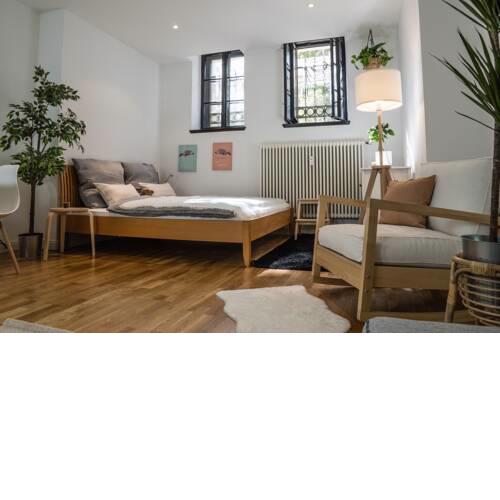 THE JUNGLE Apartment am Zoo - NETFLIX + WiFi inklusive