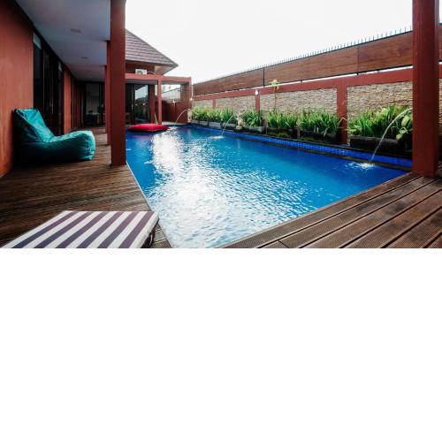The Lavana Dawn Light Villa
