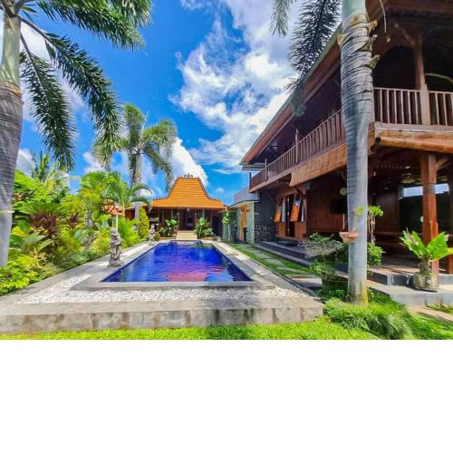 The Lavana Villa Catu Seririt