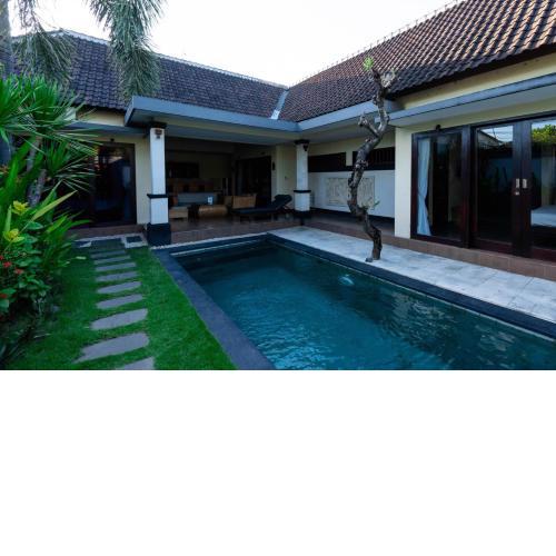 The Lavana Villa Tanjung Lima Legian
