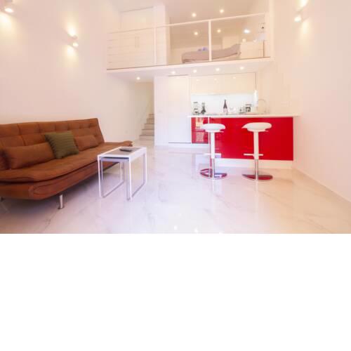 THE LOFT 007