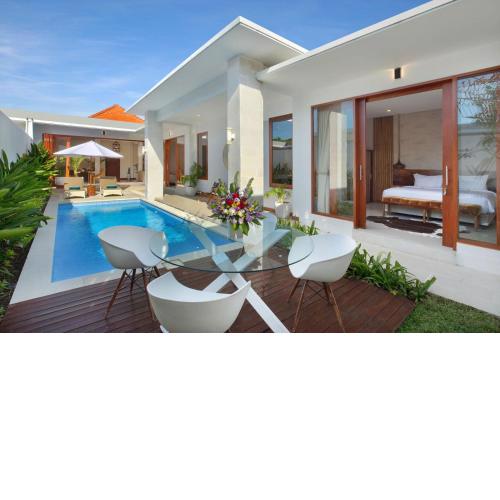 The Luxury Collection, Monaco Blu