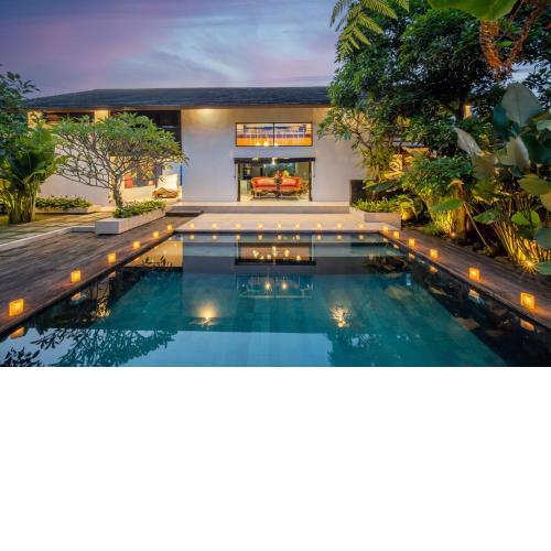 The Moon Villa