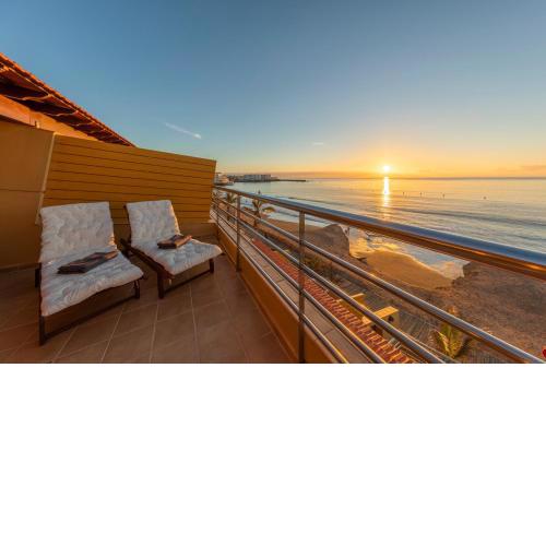 THE OCEAN HOUSE - by MEDANO4YOU