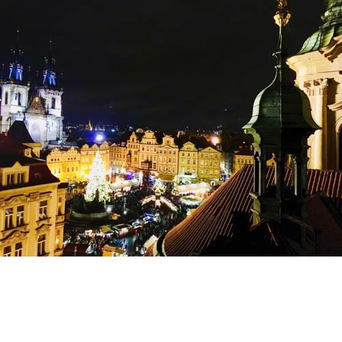 The Old Town Square & Parizska Apartments