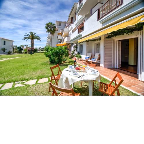 The Porch by Hello Apartments Sitges