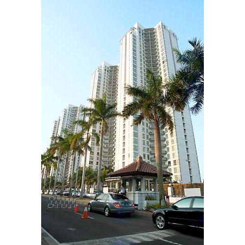 The Residences at Puri Casablanca