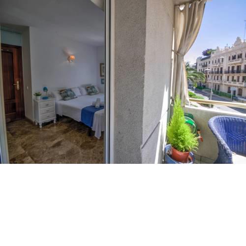 The Rose by Hello Apartments Sitges