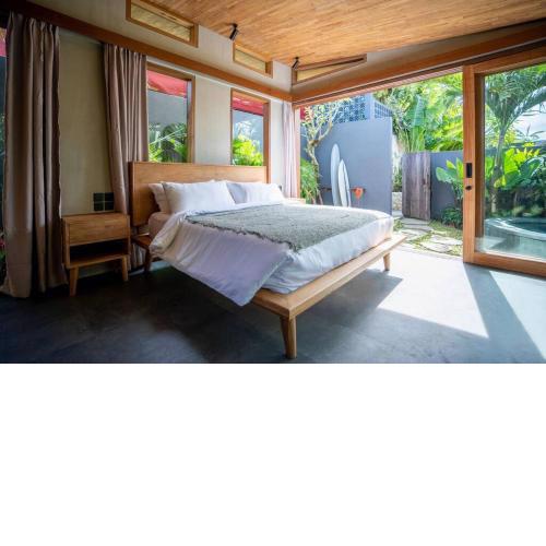 The Surf Shack - Stylish New 1 BR Studio w/ plunge pool
