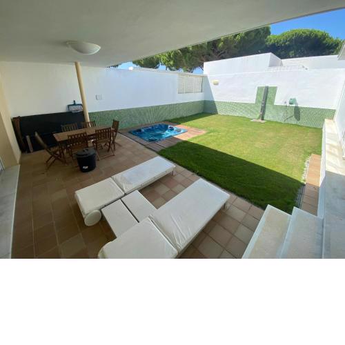 The Traveller's House Villa Augusta golf y playa