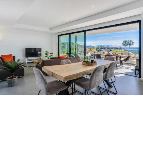 The View - 3bed apartment
