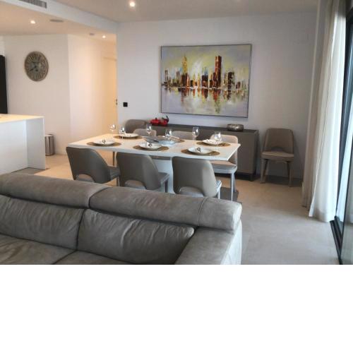 The View Luxury Vacation Apartment 3