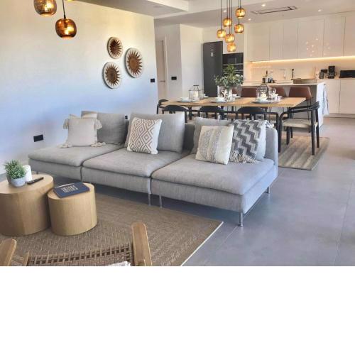 The View Luxury Vacation Apartment 5