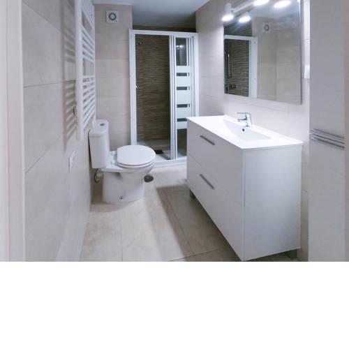 The White Flat