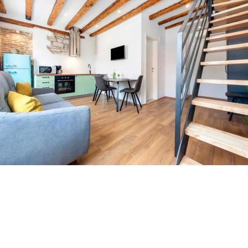 The Yellow House Apartments