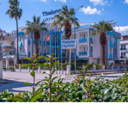 Theluna City Hotel