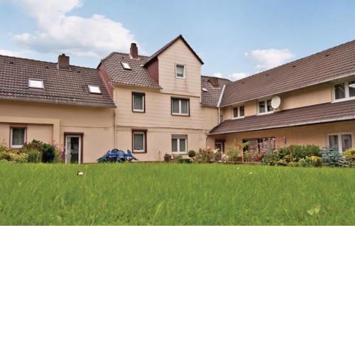Three-Bedroom Apartment Fürstenberg/Weser 0 03