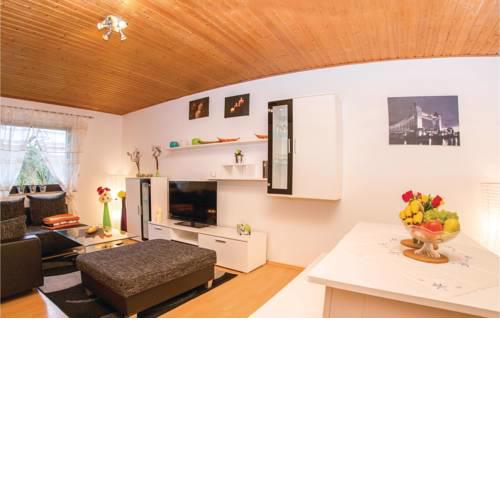Three-Bedroom Apartment in Frankenau