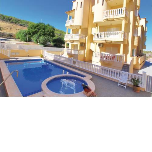 Three-Bedroom Apartment in Guardamar del Segura