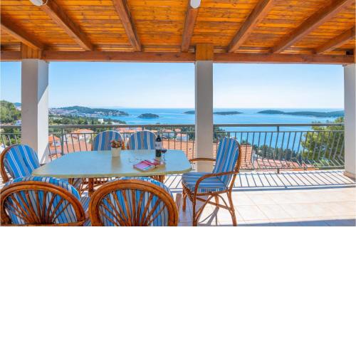 Three-Bedroom Apartment in Hvar