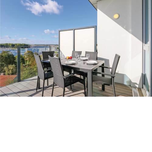 Three-Bedroom Apartment in Lubeck Travemunde
