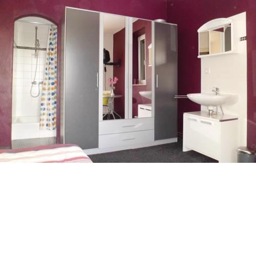 Three-Bedroom Apartment in Medebach