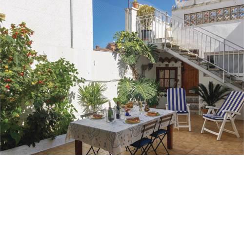 Three-Bedroom Apartment in Pineda de Mar