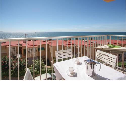 Three-Bedroom Apartment in Santa Pola