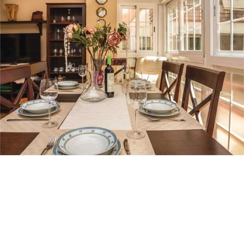 Three-Bedroom Apartment in Sevilla