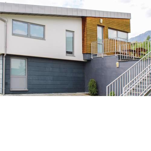 Three-Bedroom Apartment in Stary Smokovec
