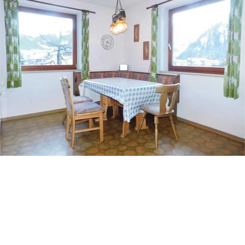 Three-Bedroom Apartment in Walchsee