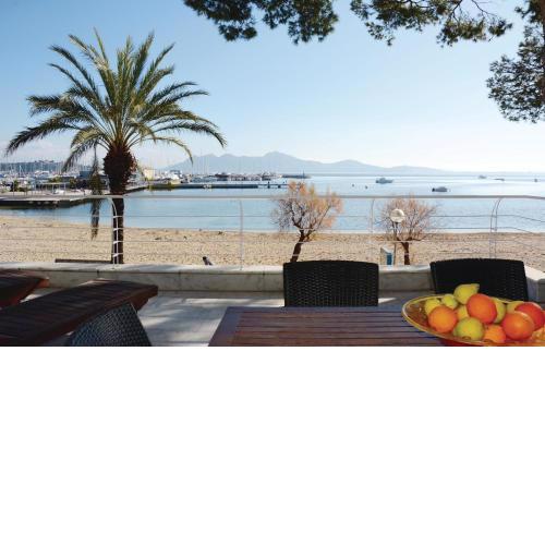 Three-Bedroom Apartment Puerto de Pollensa with Sea view 09