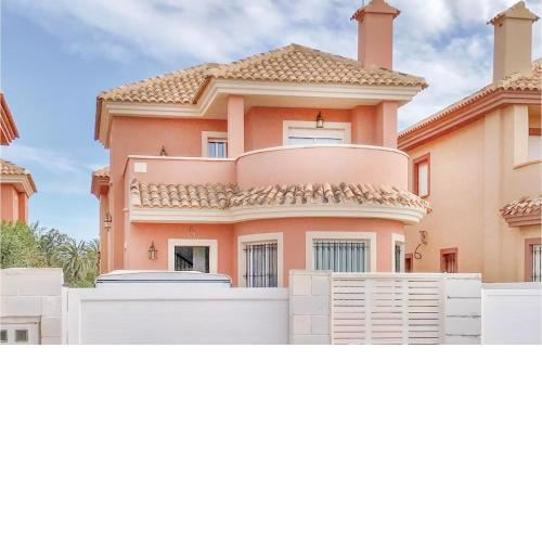 Three-Bedroom Holiday Home in Cartagena