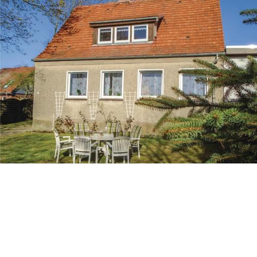 Three-Bedroom Holiday Home in Insel Poel/Timmendorf