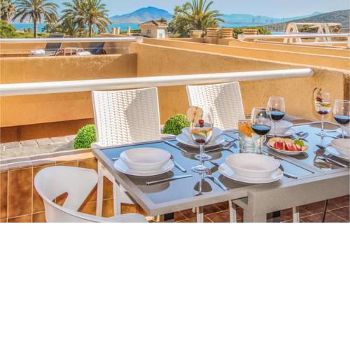 Three-Bedroom Holiday Home in La Manga del Mar Menor