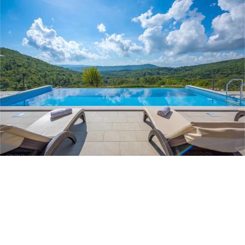 Three-Bedroom Holiday Home in Labin