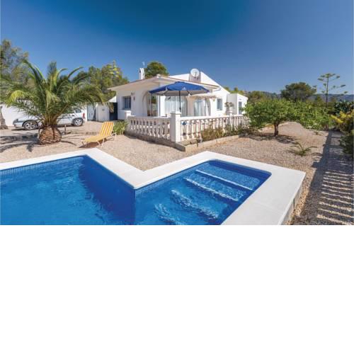 Three-Bedroom Holiday Home in L'Ametlla de mar