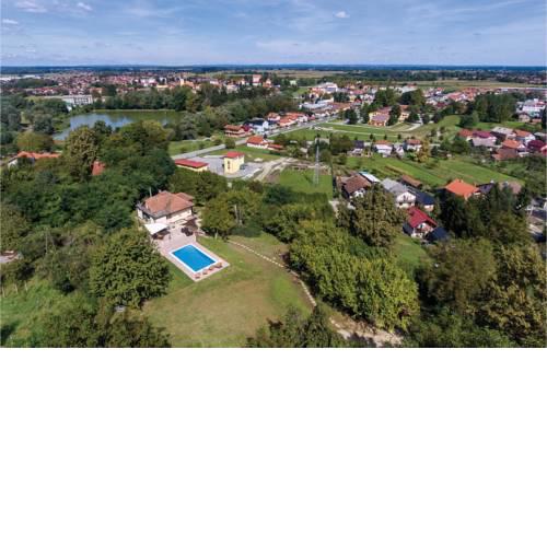 Three-Bedroom Holiday Home in Ludbreg