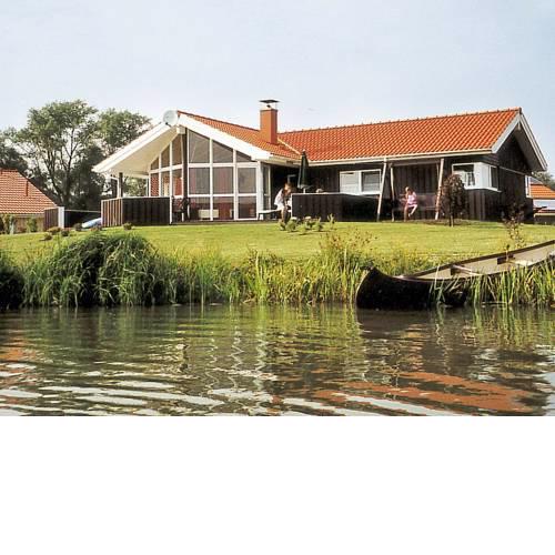 Three-Bedroom Holiday home in Otterndorf 1