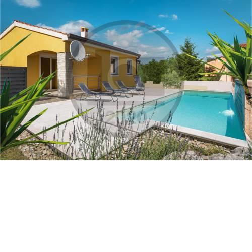 Three-Bedroom Holiday Home in Porec