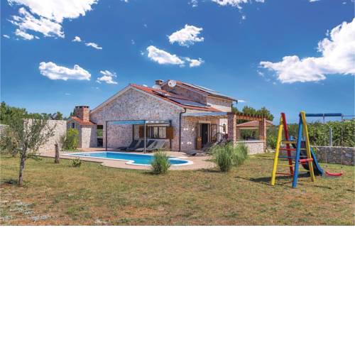 Three-Bedroom Holiday Home in Vodice