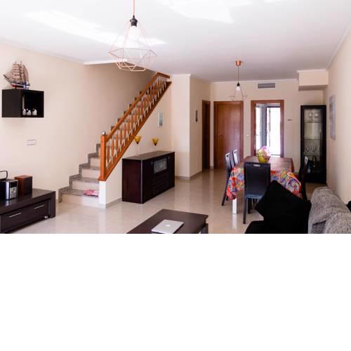 Three bedrooms townhouse in Quesada Albamar