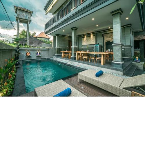 Three Dewi's Guest House