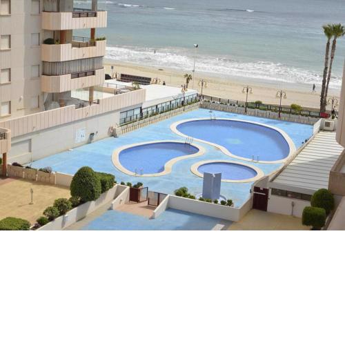 Ti-35D with beautiful sea views in Edf Topacio I