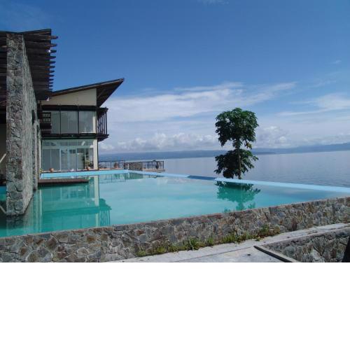 Tiara Bunga Hotel & Villa