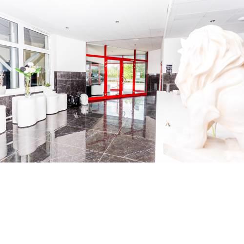 TIF hotel & restaurant