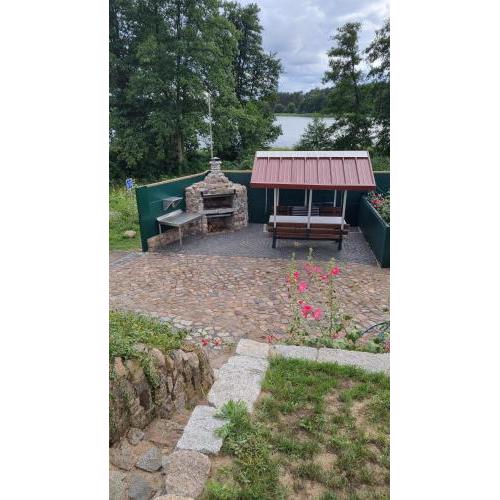Tiny House direkt am See mit Grillecke