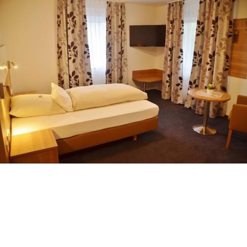 TIPTOP Hotel Hirt